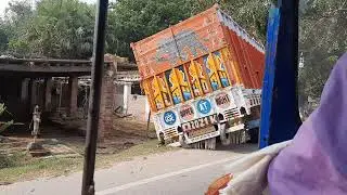 Bijendra ji ke Village mein aa gaye 😲 Ghar mil jaye unka
