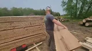 Quarter Sawing a Red Oak Log for a Client!!!