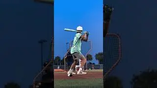 Making it look effortless with the 2026 Icon 💪#teamrawlings #baseball #icon