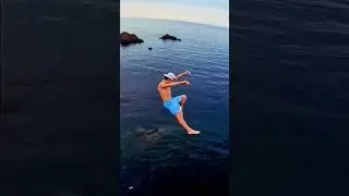 Молодые и безбашенные &mdash; финал лета! Shorts #jump #travel #nature
