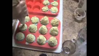 Making & Unmolding Tahitian Whisper soap cupcakes/Dandi Creations