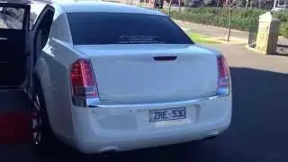 White Chrysler 300 Limo