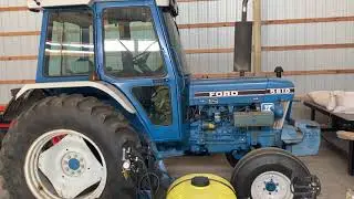 Ford 5610 Model Utility Tractor - 4.2L 4CY 72HP Diesel Engine with 8 Speed Trans - Produced 1982-93