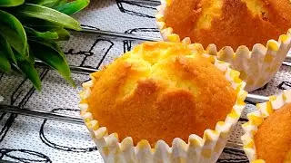 Basic Muffin Recipe lSuper Soft and Fluffy, Mix everything and put it in the oven! TheQuirk Flavors 