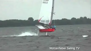 Harald segelt ein Motorboot...