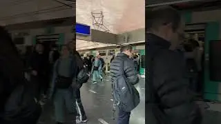 Paris . Every day life , Nation station RER A ( Regional Expres Railway A) .
