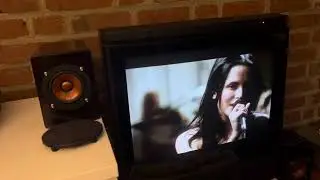 The Corrs on B&O nx4000 and JVC wood Cone