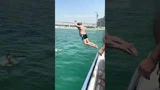 Jumping off a yacht in Dubai