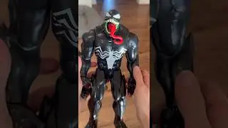 Обзор игрушки Marvel Titan Hero Series Deluxe Venom на Amazon #venom #spiderman #marvel #marvelri...