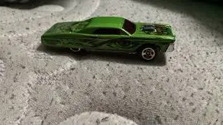 Hot Wheels Layin&rsquo; Lowrider 