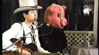 PIG IN A COWSUIT (Live) - Harve Mann