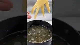 Как приготовить пончики по-новому &mdash; тренд в TikTok от foodiebeats &mdash; развлечение для детей &mdash; корот...