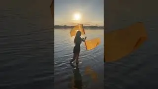🌅 Sunset with flag poi 🌅 #poi #flowarts #lake #flagpoi #sunset