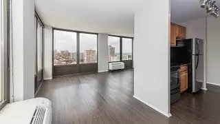An Uptown corner 2-bedroom, 2-bath at The Montrose