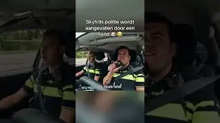 Politie wordt aangevallen door een hond 🐶 😂