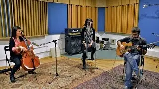 Blue Marbles - Clay in Your Hands (studio live version)