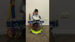Amazing Kids: Playing Drum # Dhol music # Dhol