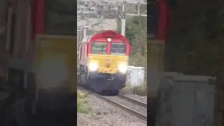 66007 passes Acton Bridge with a Mega broken 2 tone!!!