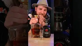 Я добавил в шот ром Old Monk и 28-летний скотч.