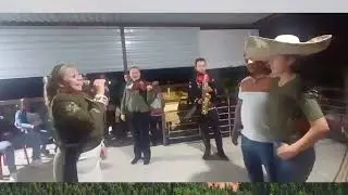 Serénata cumpleaños esposa Leidy
