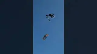 Great trick from world champion #kitesurfing #kiteboard #kiteboarding #kitesurf #bigair #kite