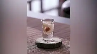 Wine glass jar with sealed lid