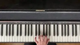 How to Play - Piano Scales -  B flat major - finger pattern and co-ordination