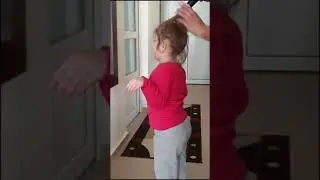 How easily tie baby&rsquo;s hair #viral_video #foryou #hair #kids #cute #tiktok #dad #tiktoker