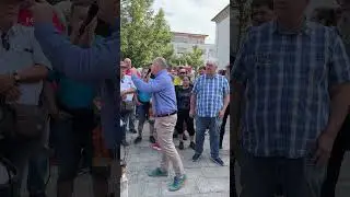 AfD B&uuml;rgermeisterkandidat Ludwigshafen Joachim Paul in Oggersheim mit Gegendemo der Antifa 23.8.2025