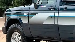 Sombra relata a história da caminhonete D-20 