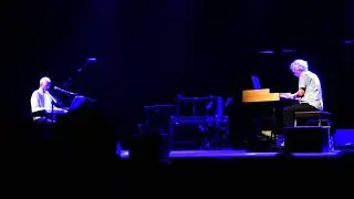 Van Der Graaf Generator, House with No Door