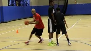 How to Throw a Pick & Roll Pass | Basketball Moves