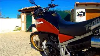 Honda XLV 750 R  - MY 1985 - Walk around + start up -- Terrific exhaust sound!!