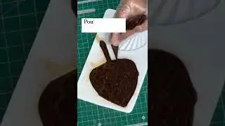 perfect leaf #chocolate #leaf #shorts #shortsvideo #easy
