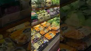 Let's Go to Bishop's Orchard Farm Market in Guilford CT for Some FRESH Produce! #foodshop