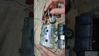 Tape is jammed #cassetteplayer