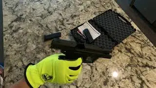 Clearing The Gun [ HK USP9 9mm Full ]