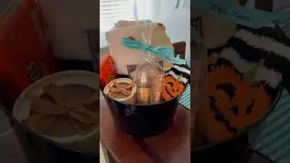👻🎃BOO BASKET IDEAS #boobasket #halloween #target #targethaul #bathandbodyworks #giftideas #vlog