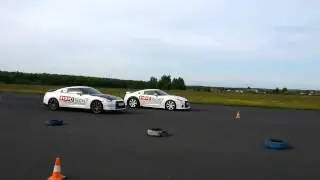 GTR vs GTR Drag Race 1/4 mili Japan Battle tor Ułęż