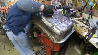 Suzuki Samurái reparación deposito de gasolina parte 1
