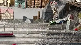 MODELLEISENBAHN M&Auml;RKLIN DIGITAL ANLAGE H0. K&Ouml;F MIT JACOBS WAGEN. 