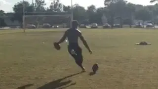 Trick Shot Field Goal | Kicker Donald Delahaye
