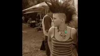 The barbarellas - Teenage werewolf
