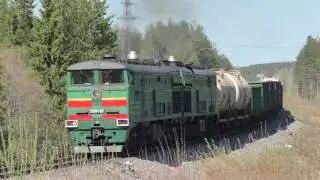 2ТЭ10М-К-3151 с грузовым поездом, Сыктывкар.