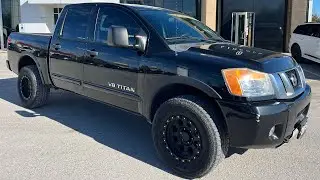 2015 Nissan Titan PRO-4X V8 in Black with LOW KMs! *ONE-OWNER, LOADED!*