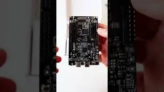 Распаковка платы разработки NXP FRDM-MCXA153 #nxp #mcx #shorts