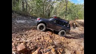 Team Raffee LC80 Toyota Landcruiser scx10.2 chassis and RC4WD Hilux.