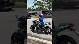 KAWASAKI Z idle sound #shorts #z250 #z300 #z #kawasaki #exhaustsound