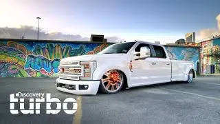 Uma incr&iacute;vel caminhonete Ford 350 modificada | Texas Metal | Discovery Turbo Brasil