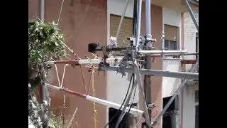 Traliccio orizzontale sotto al balcone